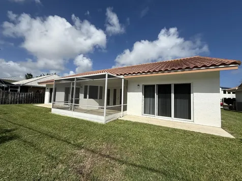 330 Oregon Lane Boca Raton FL 33487