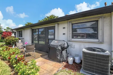 4820 Equestrian Circle Boynton Beach FL 33436