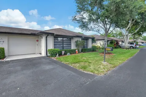 4820 Equestrian Circle Boynton Beach FL 33436