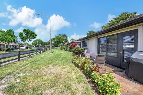 4820 Equestrian Circle Boynton Beach FL 33436