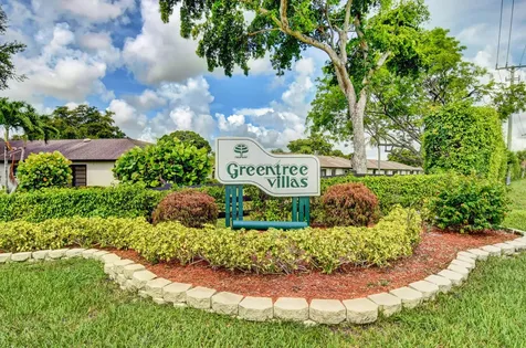 4820 Equestrian Circle Boynton Beach FL 33436