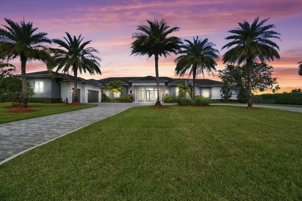 6773 Boniello Drive Boca Raton FL 33496