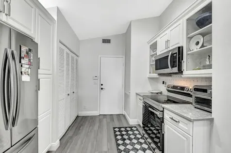 7946 Sailing Shores Terrace Boynton Beach FL 33437
