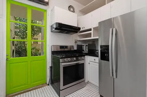 228 Phipps Palm Beach FL 33480