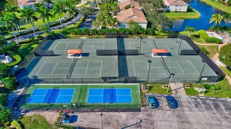 9766 Lemonwood Drive Boynton Beach FL 33437