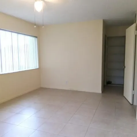 5961 Whispering Pine Way Greenacres FL 33463