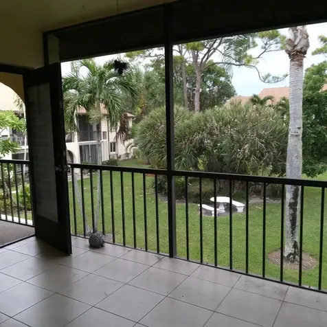 5961 Whispering Pine Way Greenacres FL 33463
