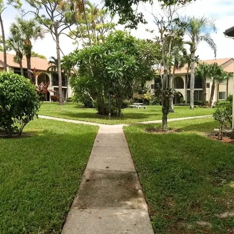 5961 Whispering Pine Way Greenacres FL 33463