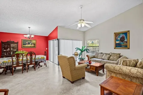 2195 Nw 14th Street Delray Beach FL 33445