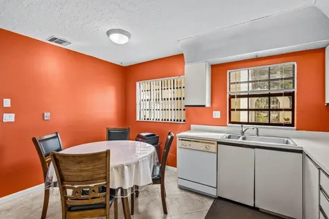 2195 Nw 14th Street Delray Beach FL 33445