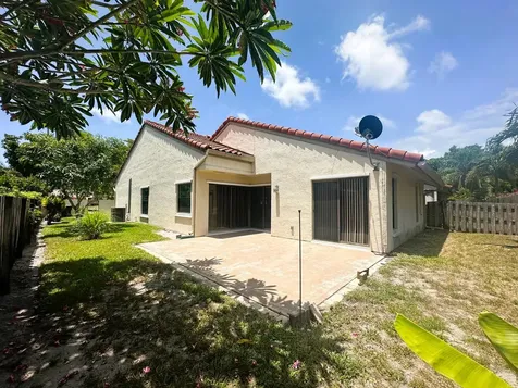 2195 Nw 14th Street Delray Beach FL 33445