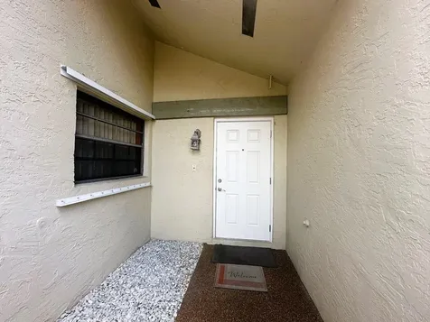 2195 Nw 14th Street Delray Beach FL 33445