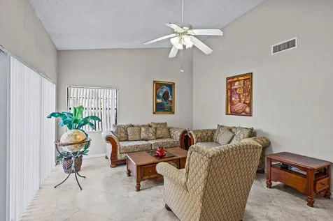 2195 Nw 14th Street Delray Beach FL 33445