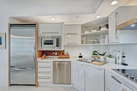155 S Ocean Avenue Palm Beach Shores FL 33404