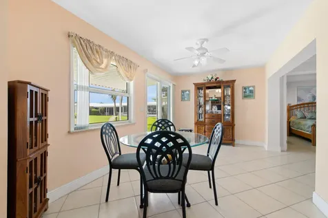 2081 Sw 12th Avenue Boynton Beach FL 33426
