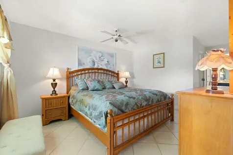 2081 Sw 12th Avenue Boynton Beach FL 33426