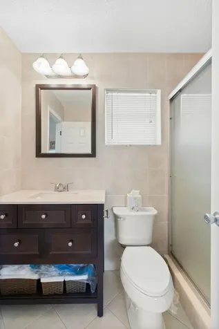 2081 Sw 12th Avenue Boynton Beach FL 33426