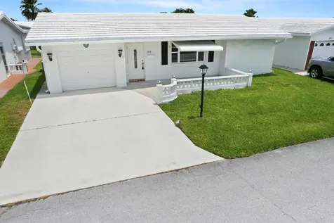 2081 Sw 12th Avenue Boynton Beach FL 33426