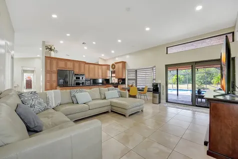 11660 Island Lakes Lane Boca Raton FL 33498