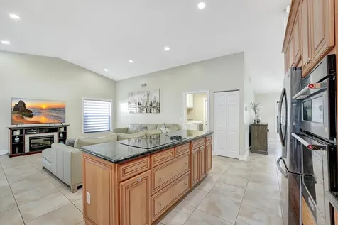 11660 Island Lakes Lane Boca Raton FL 33498