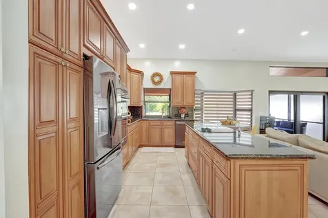 11660 Island Lakes Lane Boca Raton FL 33498