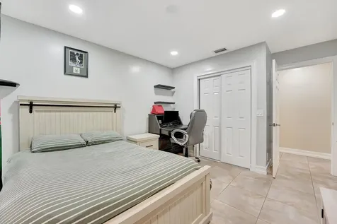 11660 Island Lakes Lane Boca Raton FL 33498