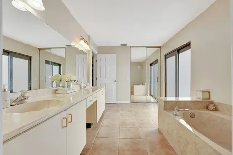 11660 Island Lakes Lane Boca Raton FL 33498
