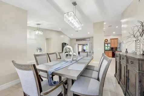 11660 Island Lakes Lane Boca Raton FL 33498