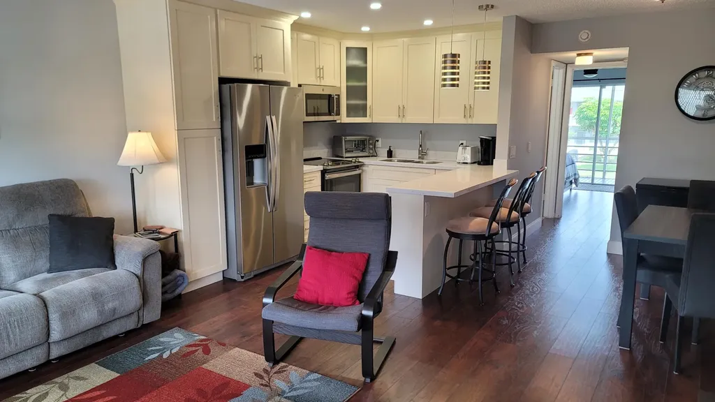 17 Dorchester A West Palm Beach FL 33417