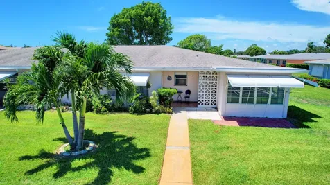 140 South Boulevard Boynton Beach FL 33435