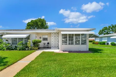 140 South Boulevard Boynton Beach FL 33435