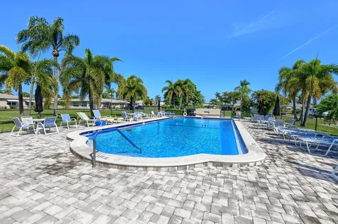 140 South Boulevard Boynton Beach FL 33435