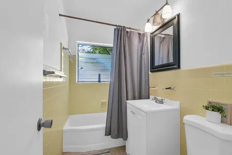 8430 Byron Avenue Miami Beach FL 33141