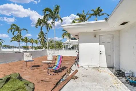 8430 Byron Avenue Miami Beach FL 33141