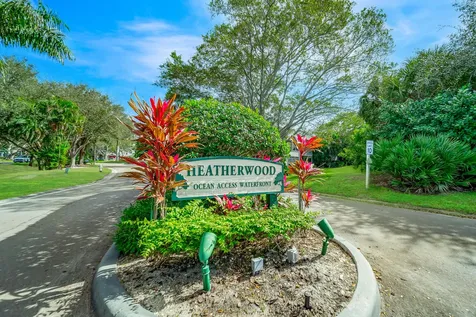 5095 Heatherhill Lane Boca Raton FL 33486