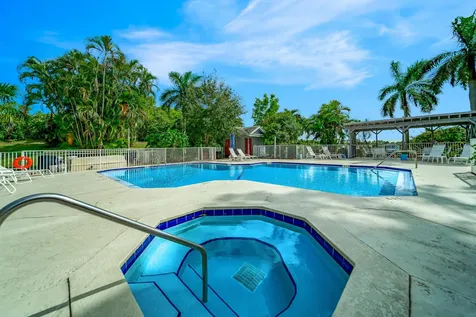 5095 Heatherhill Lane Boca Raton FL 33486