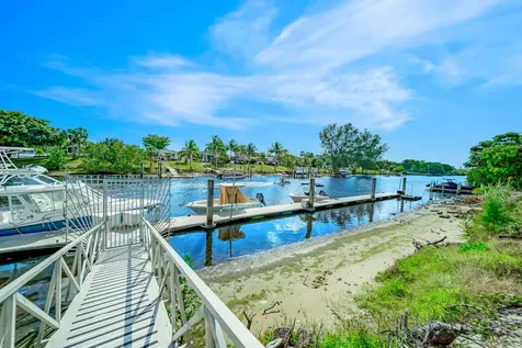 5095 Heatherhill Lane Boca Raton FL 33486