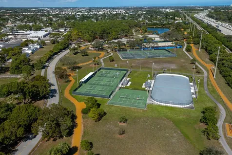 1422 Oxford Lane Boynton Beach FL 33426