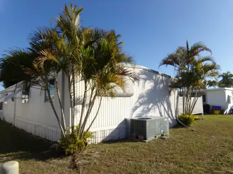 40016 Humaco Bay Boynton Beach FL 33436