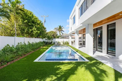 812 Malaga Drive Boca Raton FL 33432