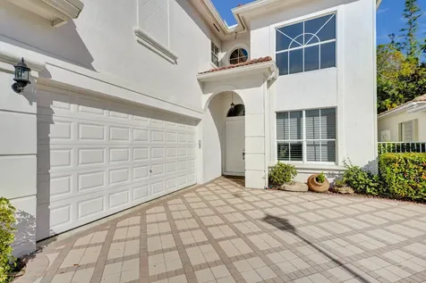 9788 Vineyard Court Boca Raton FL 33428