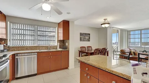 1825 S Ocean Drive Drive Hallandale Beach FL 33009