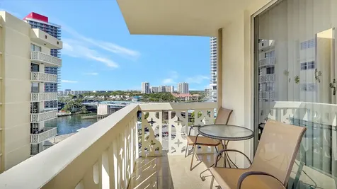 1825 S Ocean Drive Drive Hallandale Beach FL 33009