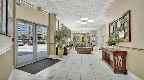 1825 S Ocean Drive Drive Hallandale Beach FL 33009