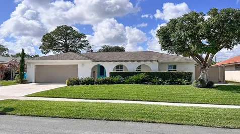 2539 Sw 12th Street Boynton Beach FL 33426