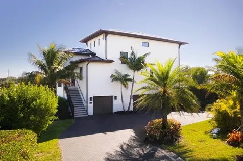 7683 Pelican Pointe Drive Jensen Beach FL 34957