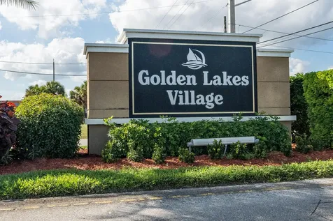 117 Lake Nancy Drive West Palm Beach FL 33411