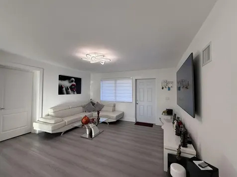 303 Nw 28 Way Fort Lauderdale FL 33311