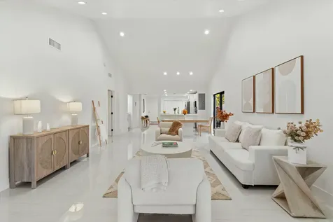 21690 Tall Palm Circle Boca Raton FL 33433