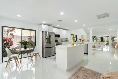 21690 Tall Palm Circle Boca Raton FL 33433